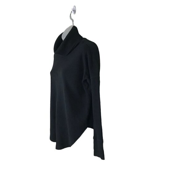 Aritzia TNA Black Waffle Knit Thermal Turtle Neck Long Sleeved Top Size XXS - Picture 4 of 7
